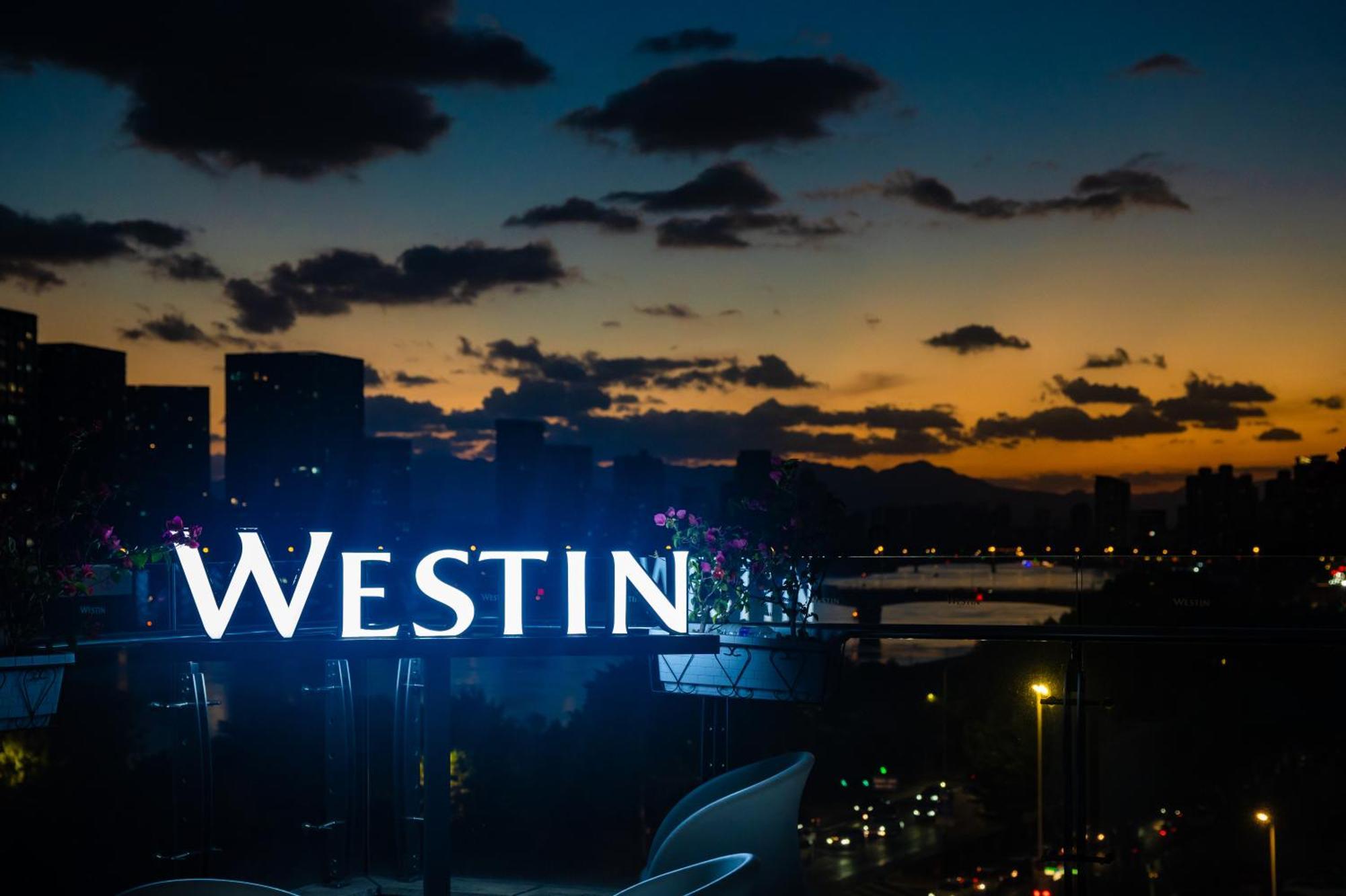 Готель The Westin Fuzhou Minjiang Екстер'єр фото