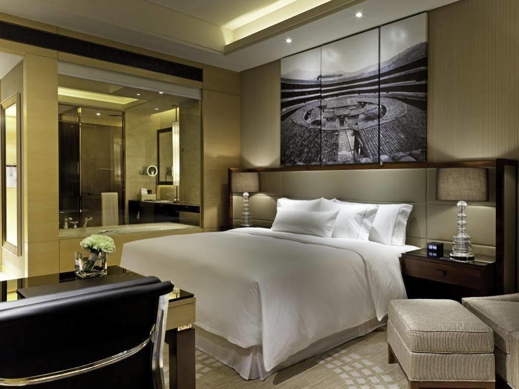 Готель The Westin Fuzhou Minjiang Екстер'єр фото